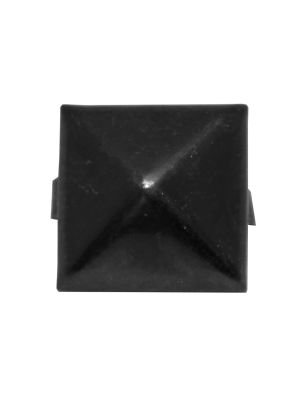 Svart pyramid nit