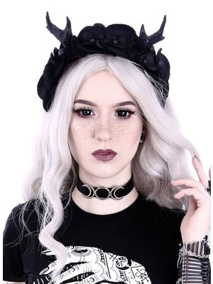 Goddess choker